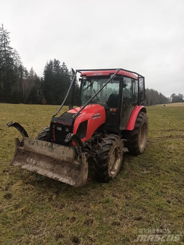 Zetor Proxima 8441 Tractors