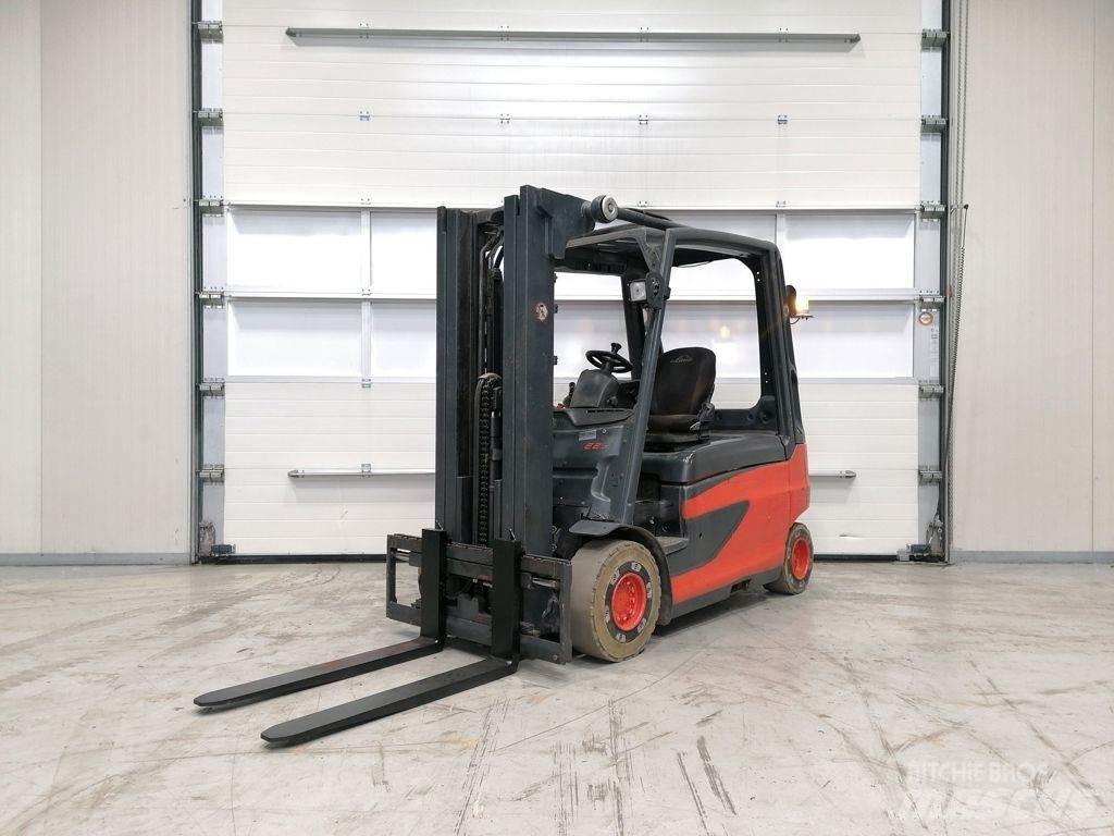 Linde E25L-01 Electric Forklifts