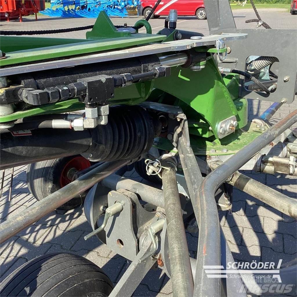 Fendt FORMER 1502 Swathers \ Windrowers