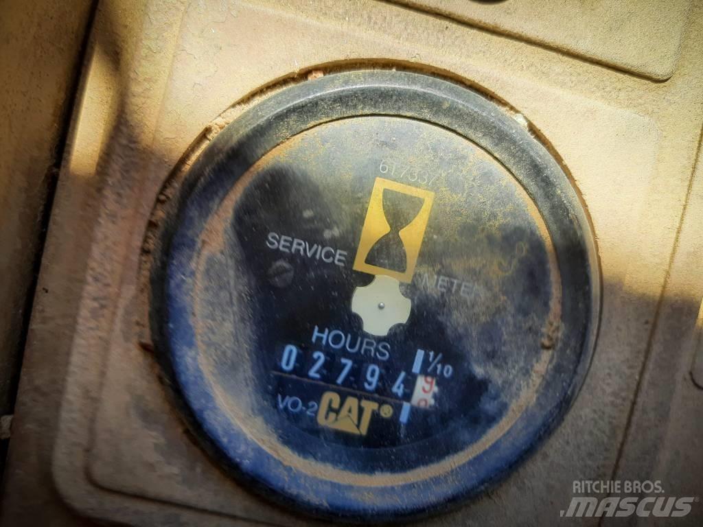 CAT 936 Wheel Loaders