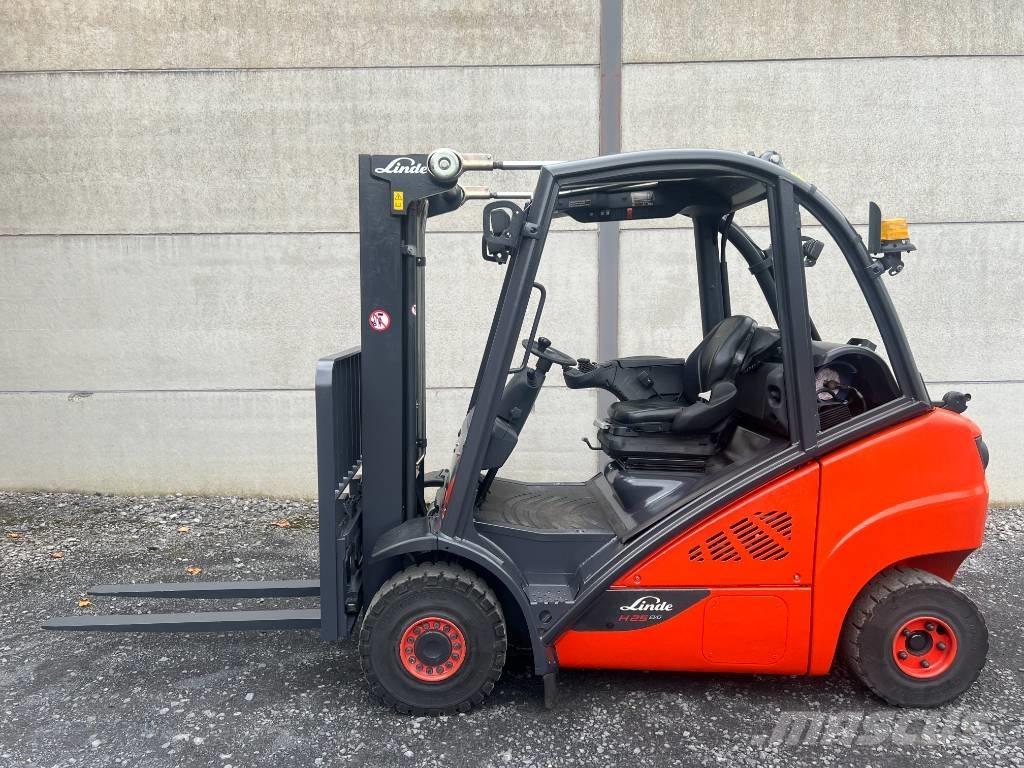 Linde H25T-02 EVO LPG trucks
