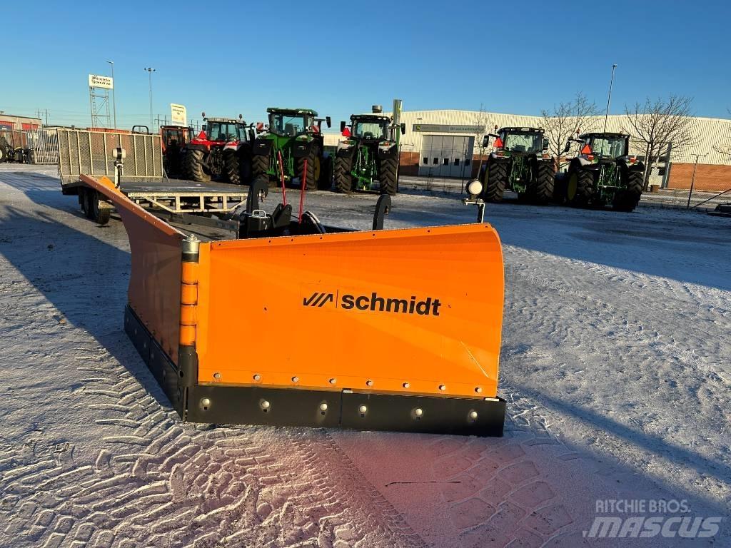Schmidt KLV- 32 Snow Grooming Equipment