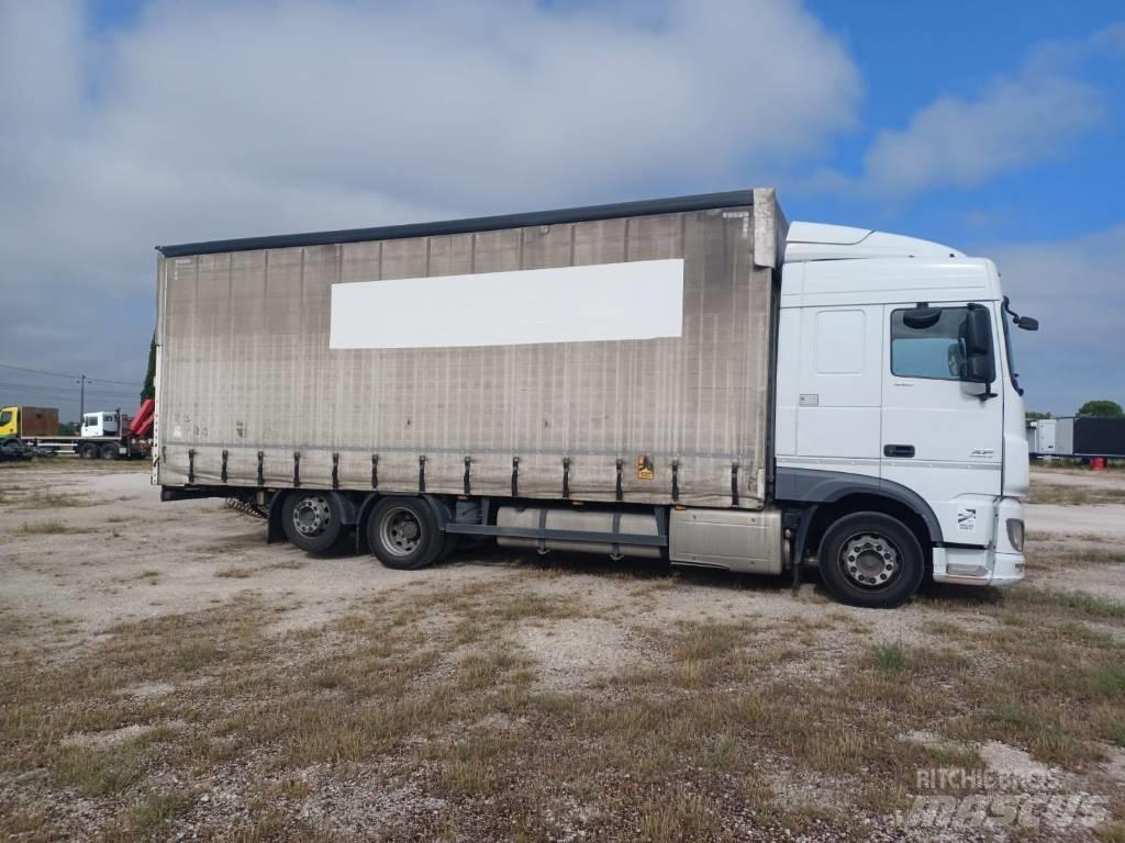 DAF XF 440 Curtain Side Trucks