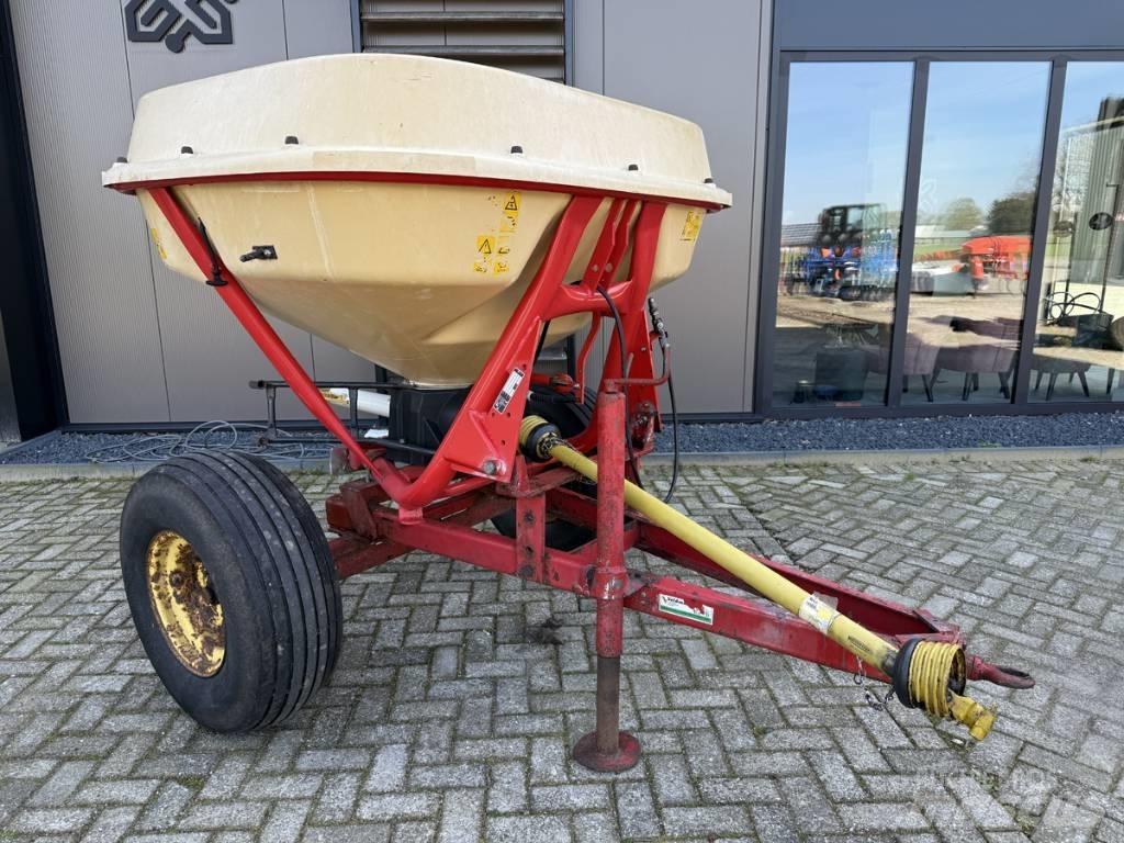 Vicon KMS 753 Mineral spreaders
