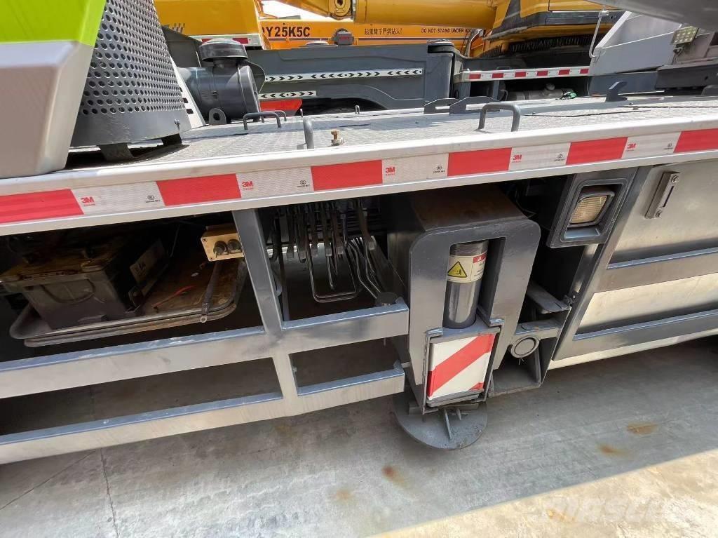 Zoomlion ZTC251V Hoists and Material Elevators