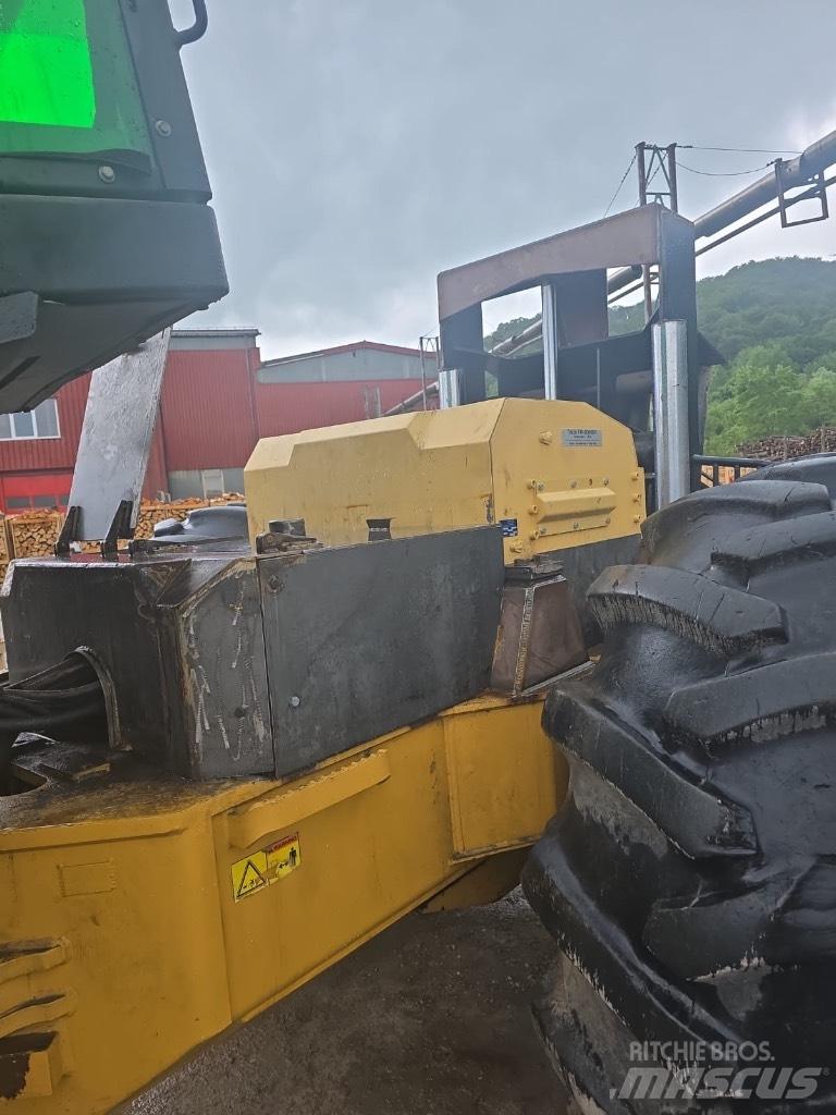 CAT 525 C Skidders