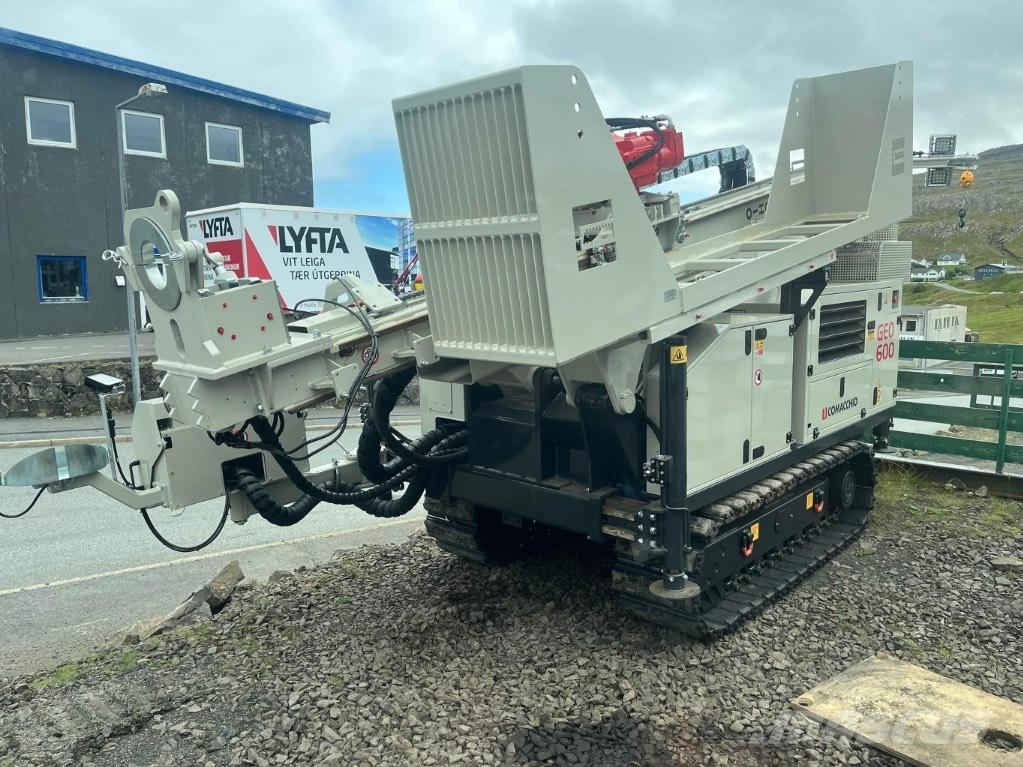 Comacchio Geo600 Water Well Drilling Rigs