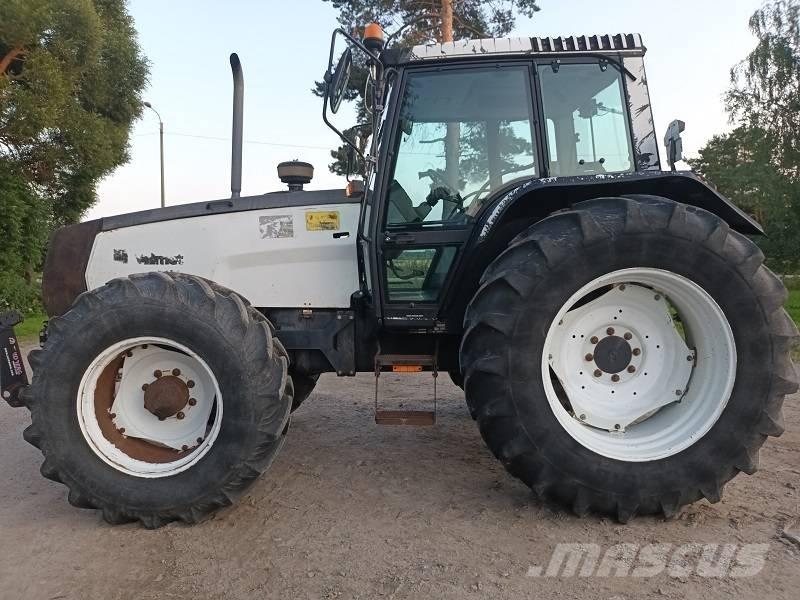 Valmet 8100 Tractors