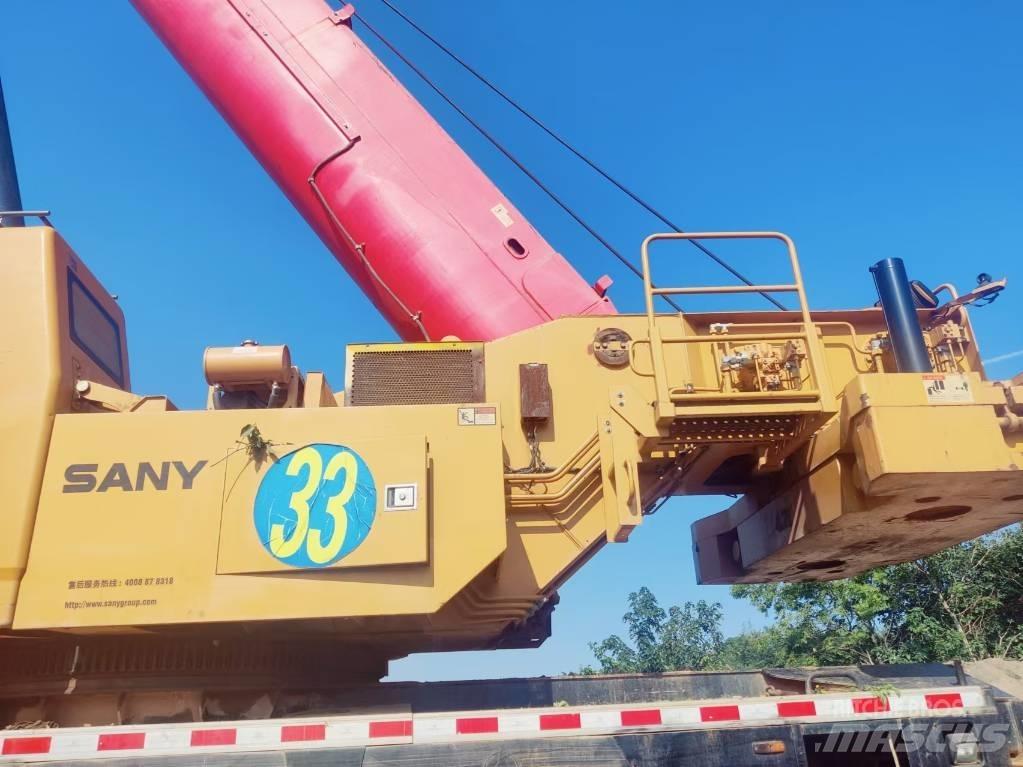 Sany STC 800 Mobile and all terrain cranes