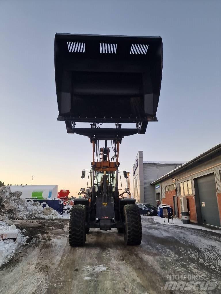 CASE 821G Wheel Loaders