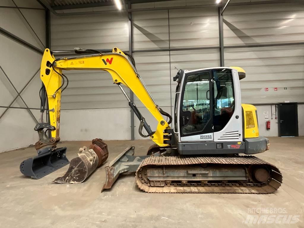 Neuson ET 90 Mini excavators  7t - 12t