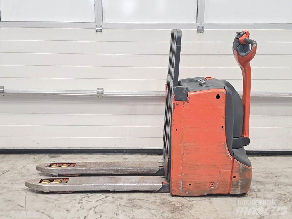 Linde T16L Pallet Truck