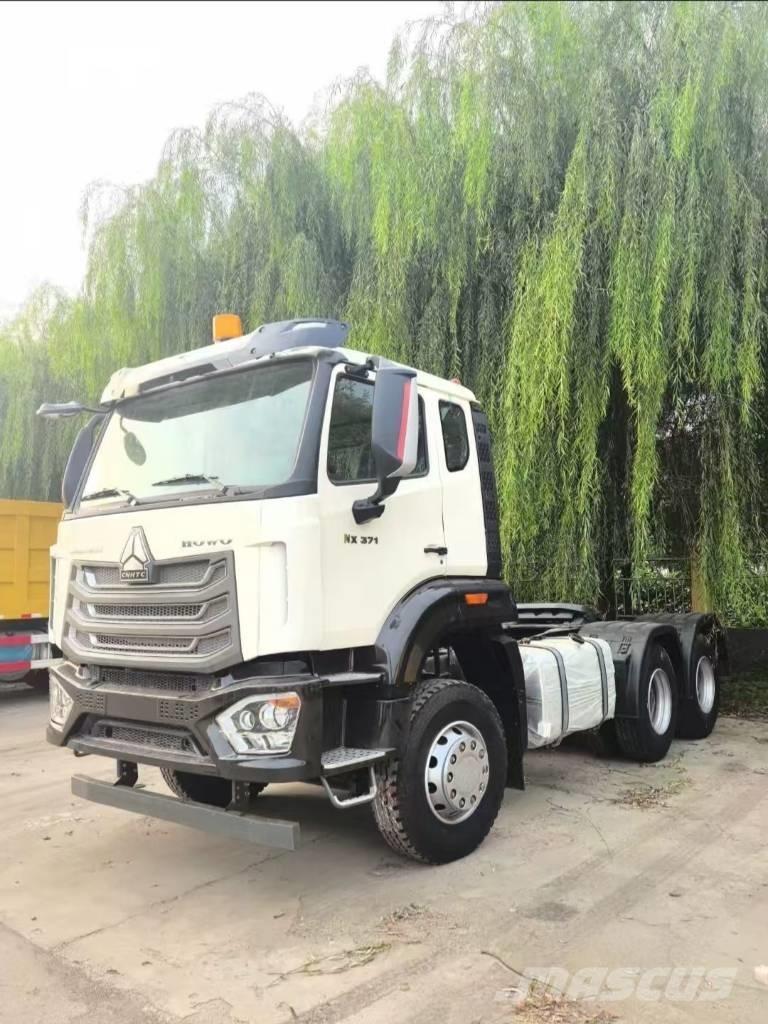 Howo 380 6x4 Conventional Trucks / Tractor Trucks