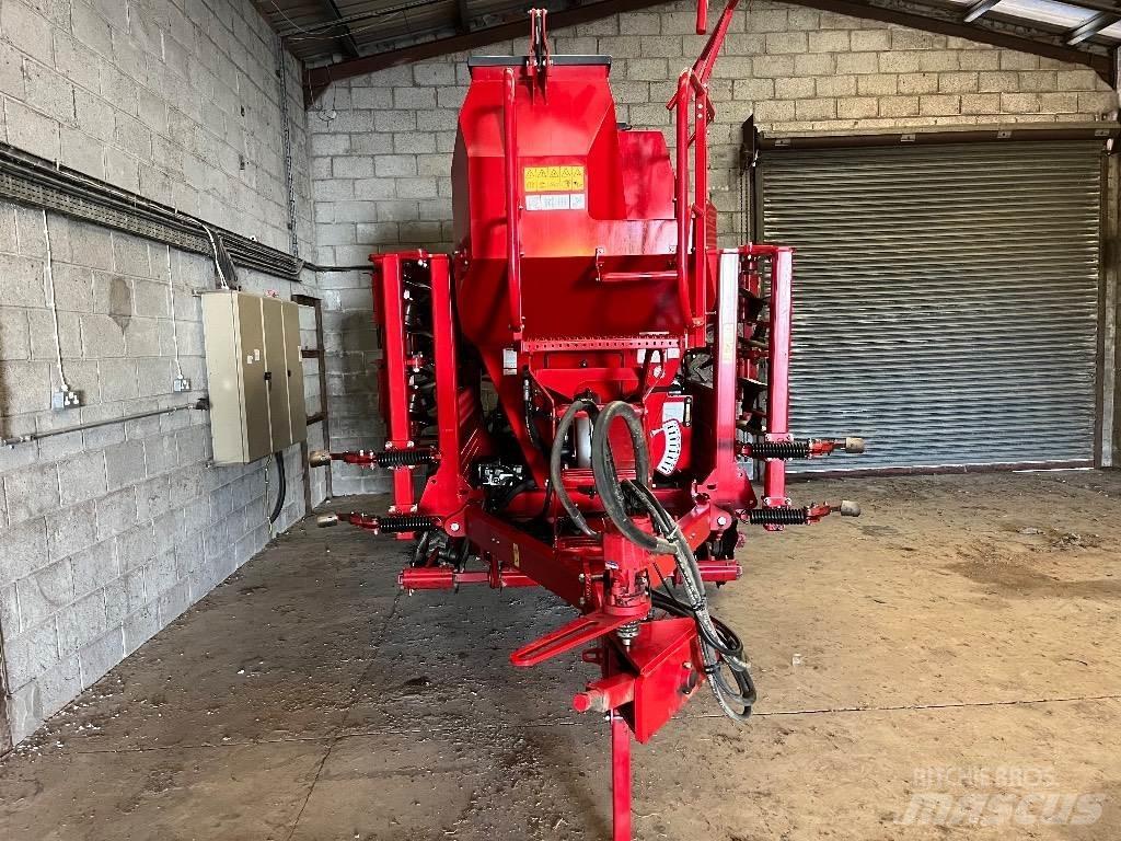 Horsch Pronto 4 DC Drills