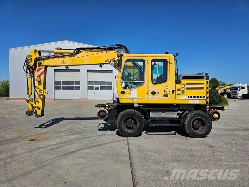 Liebherr A 900 C ZW Wheeled Excavators