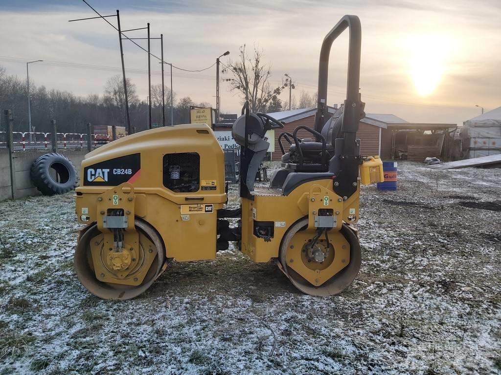 CAT CB 24 B Twin drum rollers