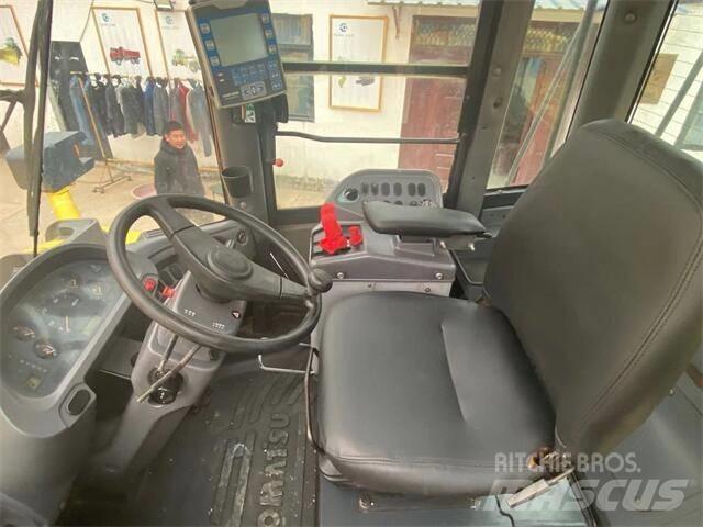 Komatsu WA380-6 Backhoe Loaders