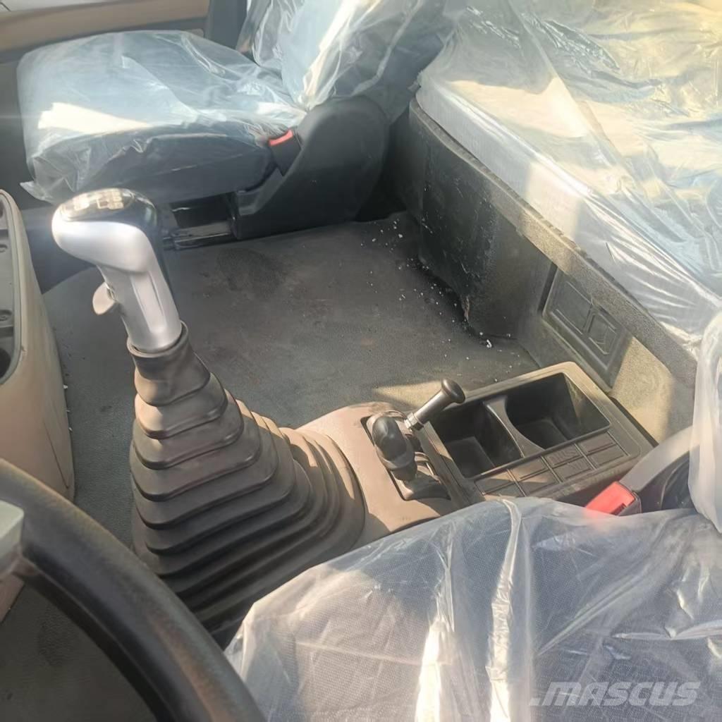 Howo 371 6x4 Conventional Trucks / Tractor Trucks