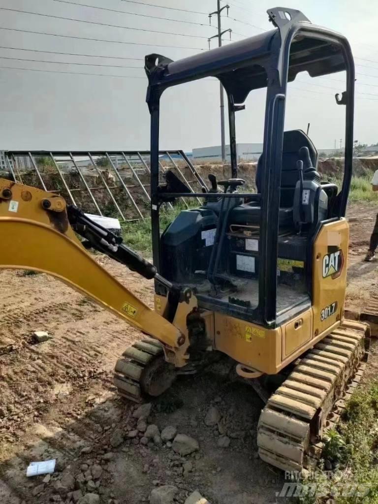 CAT 301.7 Mini Excavators <7t (Mini Diggers)
