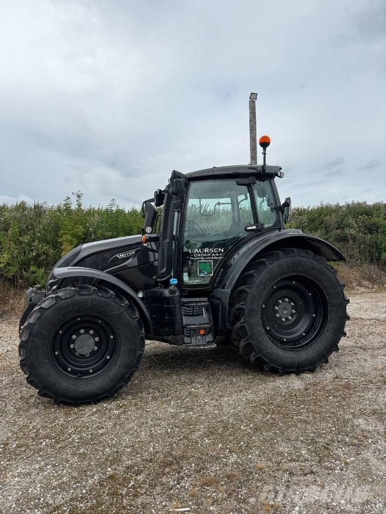Valtra N 175 A Tractors