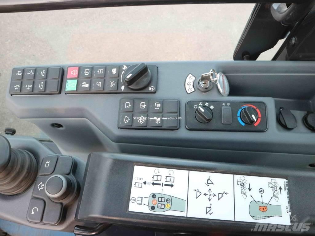 Bobcat L 85 Wheel Loaders