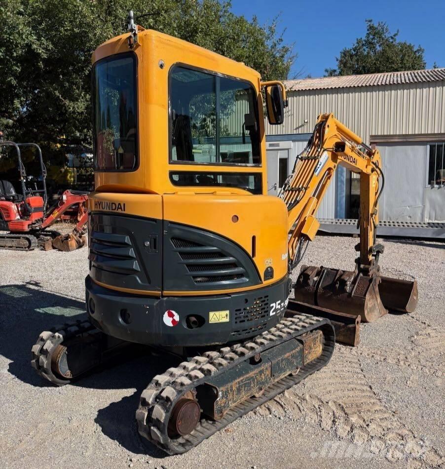 Hyundai R25Z-9 AK Mini Excavators <7t (Mini Diggers)