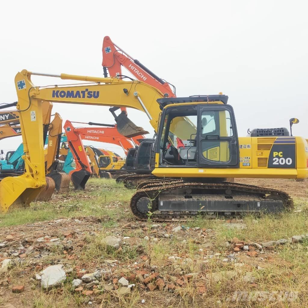 Komatsu PC200-8 Crawler Excavators