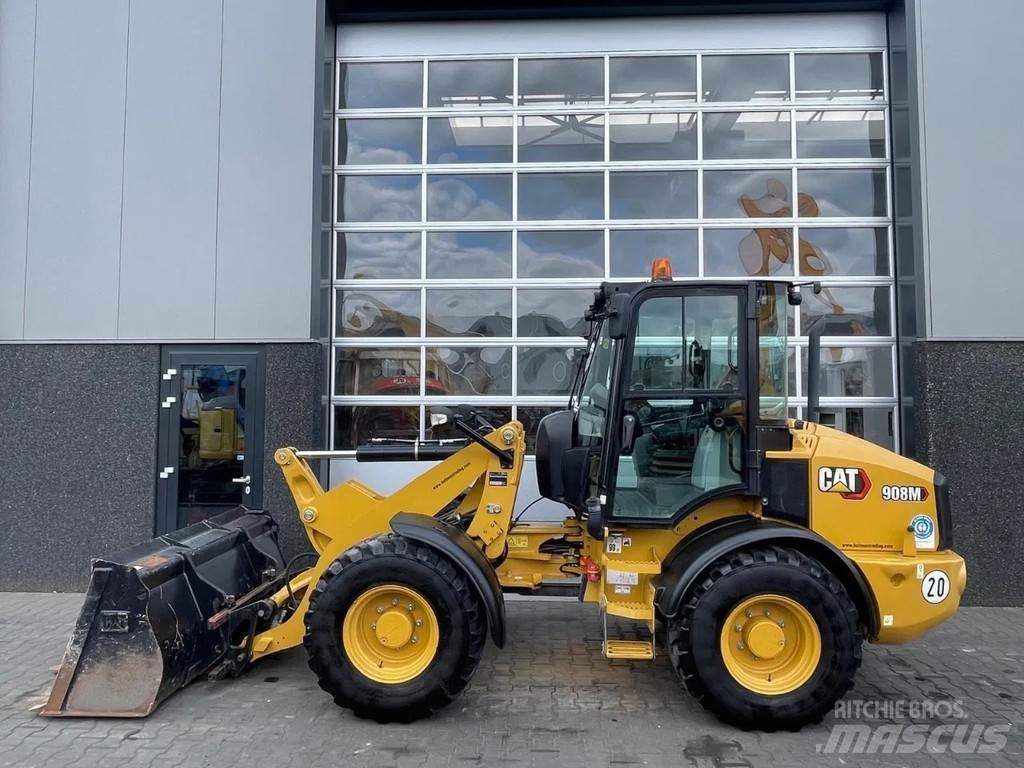 CAT 908M | EPA Wheel Loaders