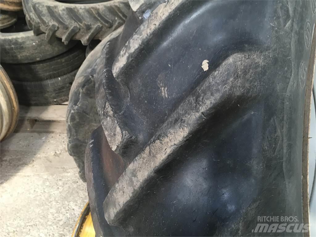  Tvillinghjul Tires, wheels and rims