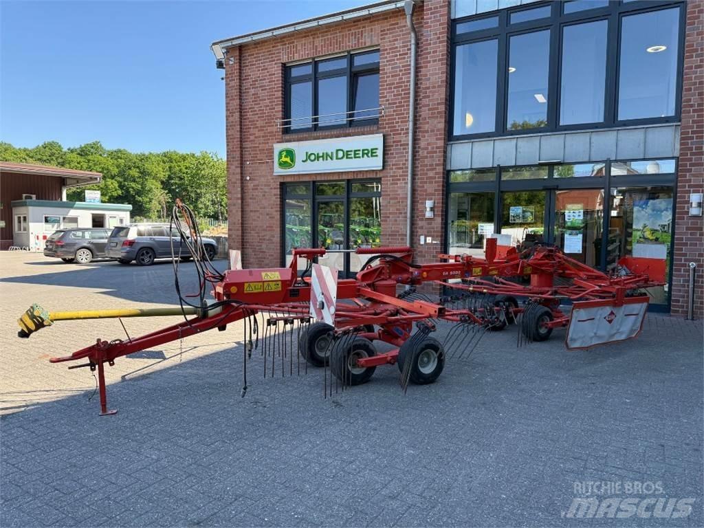 Kuhn GA 6002 Swathers/ Windrowers