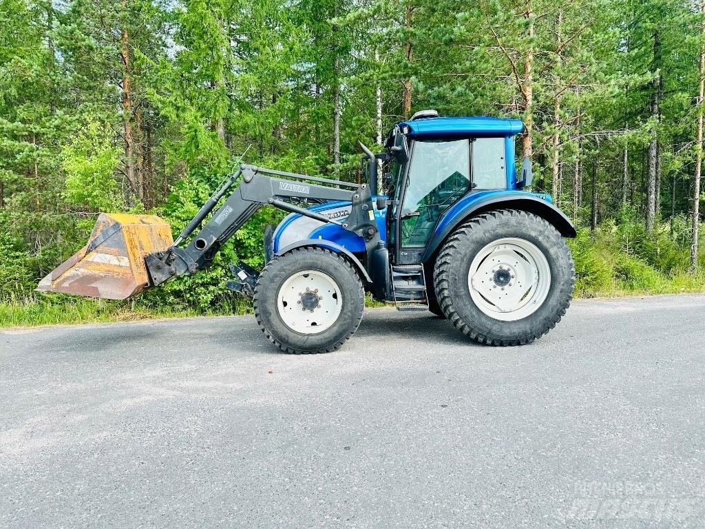 Valtra C 130 Tractors