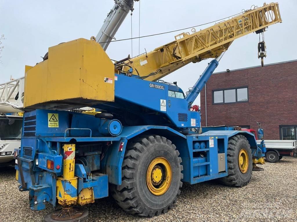 Tadano GR 700 EX Mobile and all terrain cranes