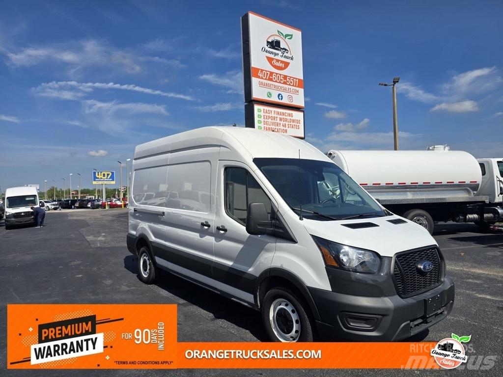 Ford Transit 250 Panel vans