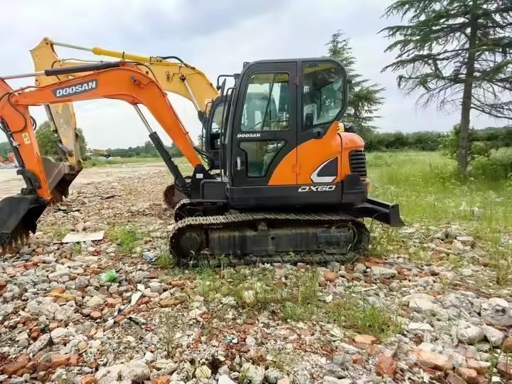 Doosan DX 60 Mini Excavators <7t (Mini Diggers)