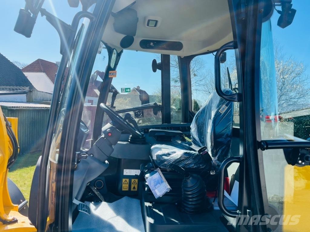 JCB 407 Multi purpose loaders