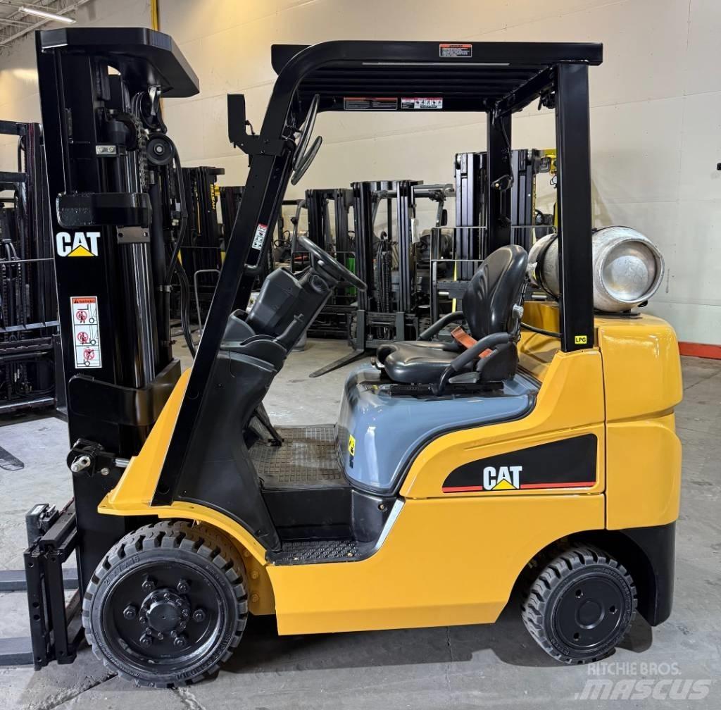 CAT FGC25N Misc Forklifts