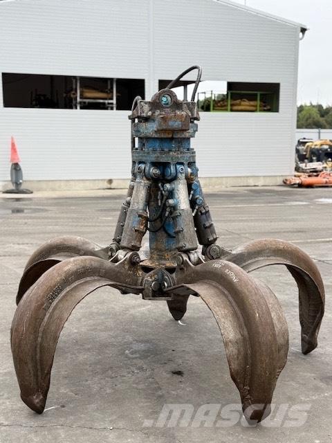 Liebherr A 924 C Grapples