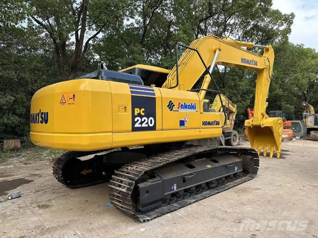 Komatsu PC220-8 Crawler Excavators