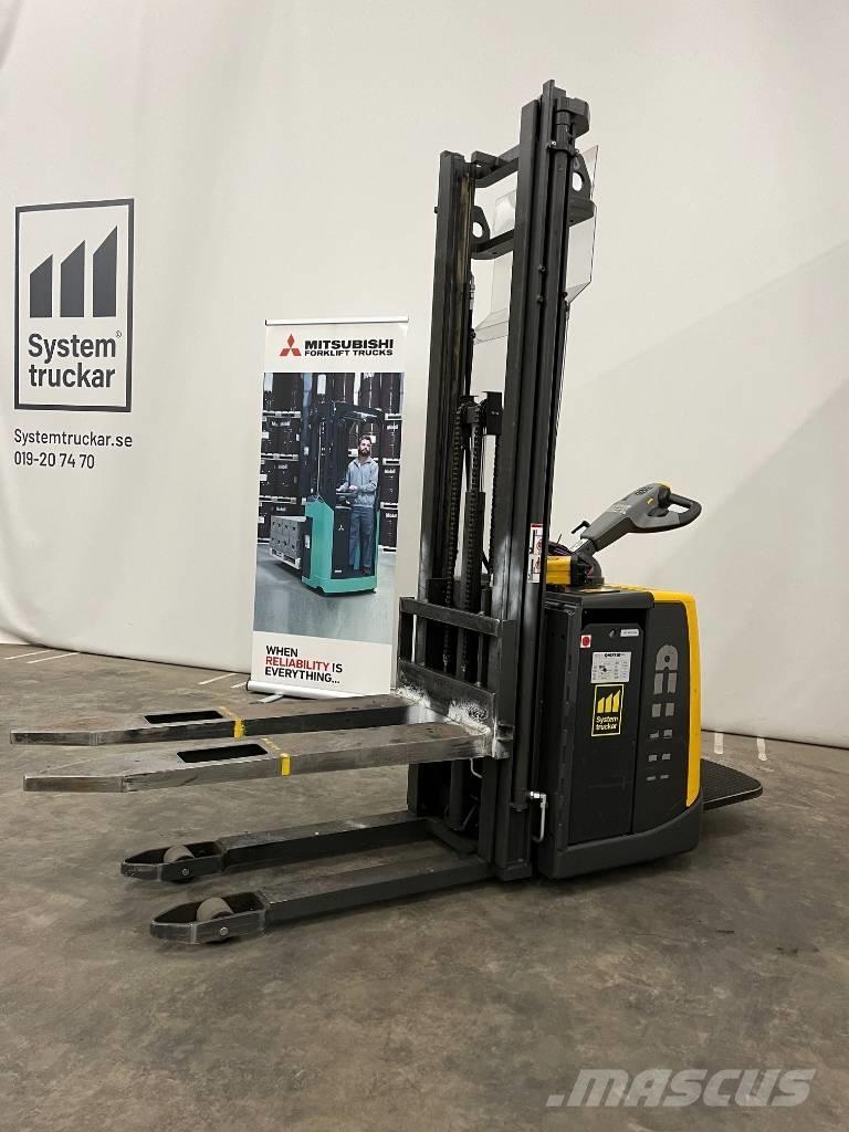Atlet PSP125STFVP359 Pedestrian stacker