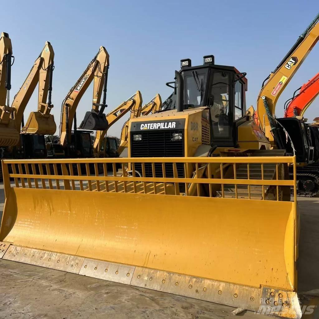 CAT D 8 R Crawler dozers