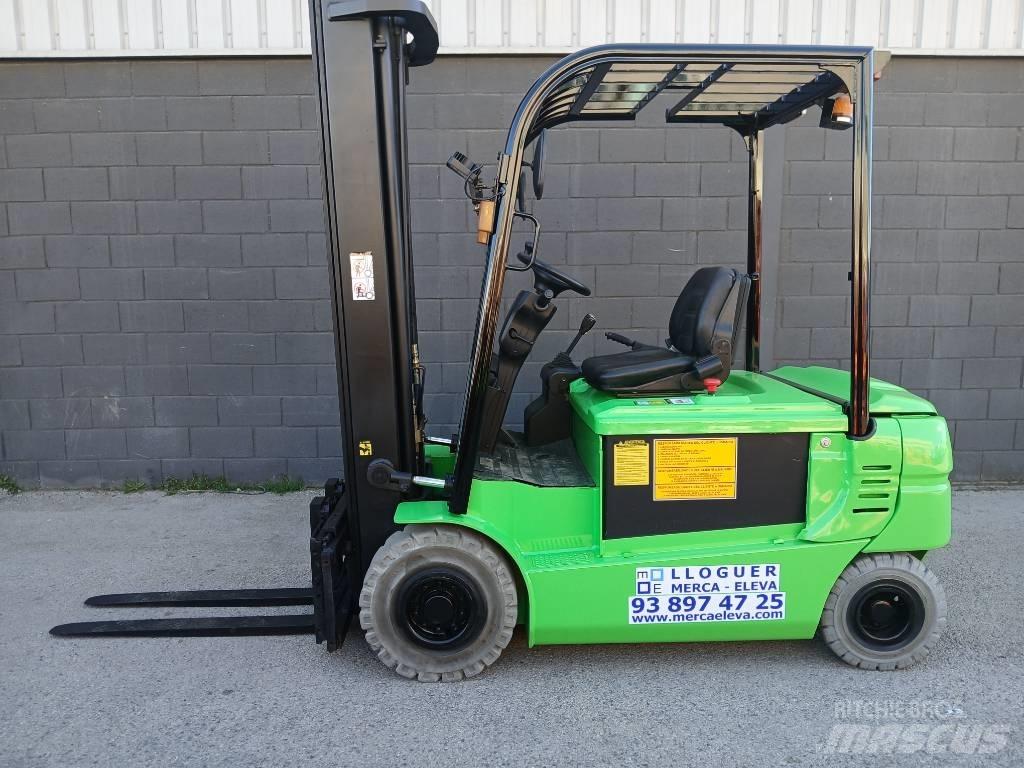 Clark GEX 25 Electric Forklifts