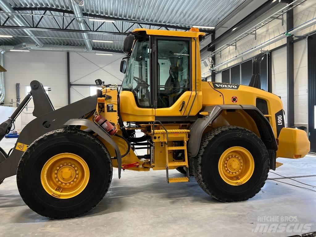 Volvo L90G Wheel Loaders