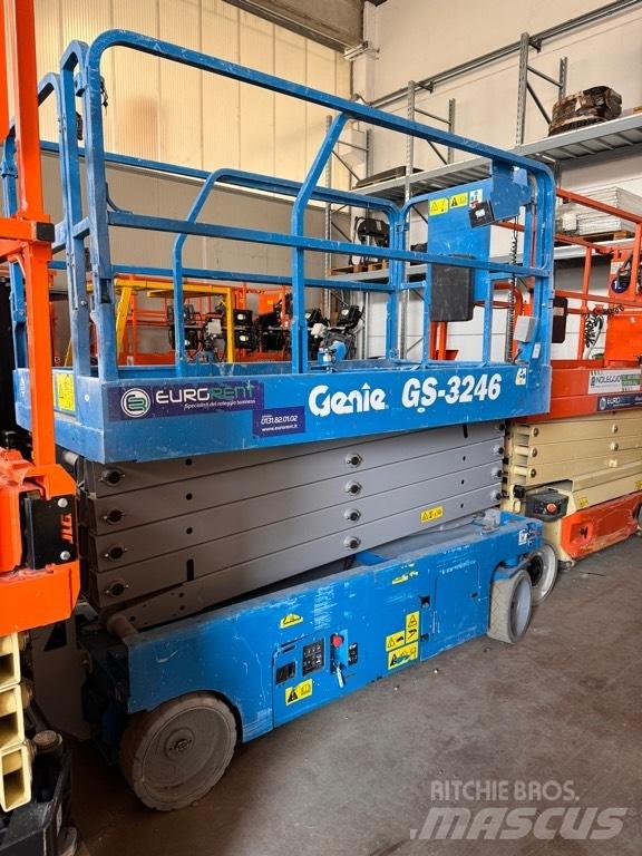 Genie GS 3246 Scissor Lifts