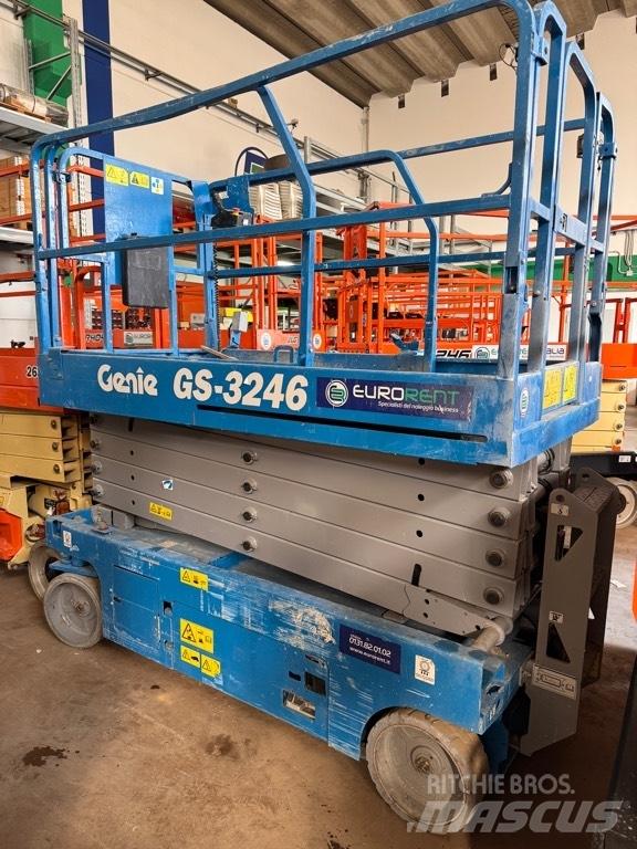 Genie GS 3246 Scissor Lifts