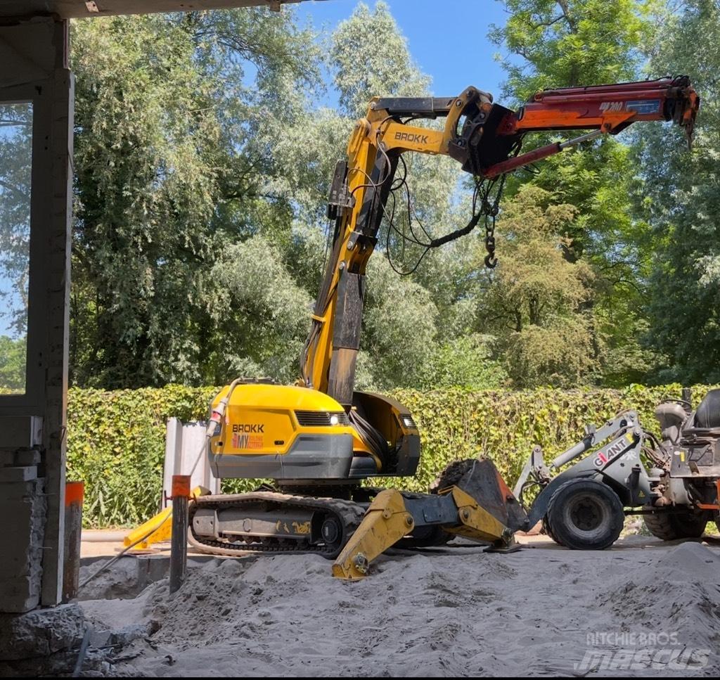 Brokk 500 Demolition