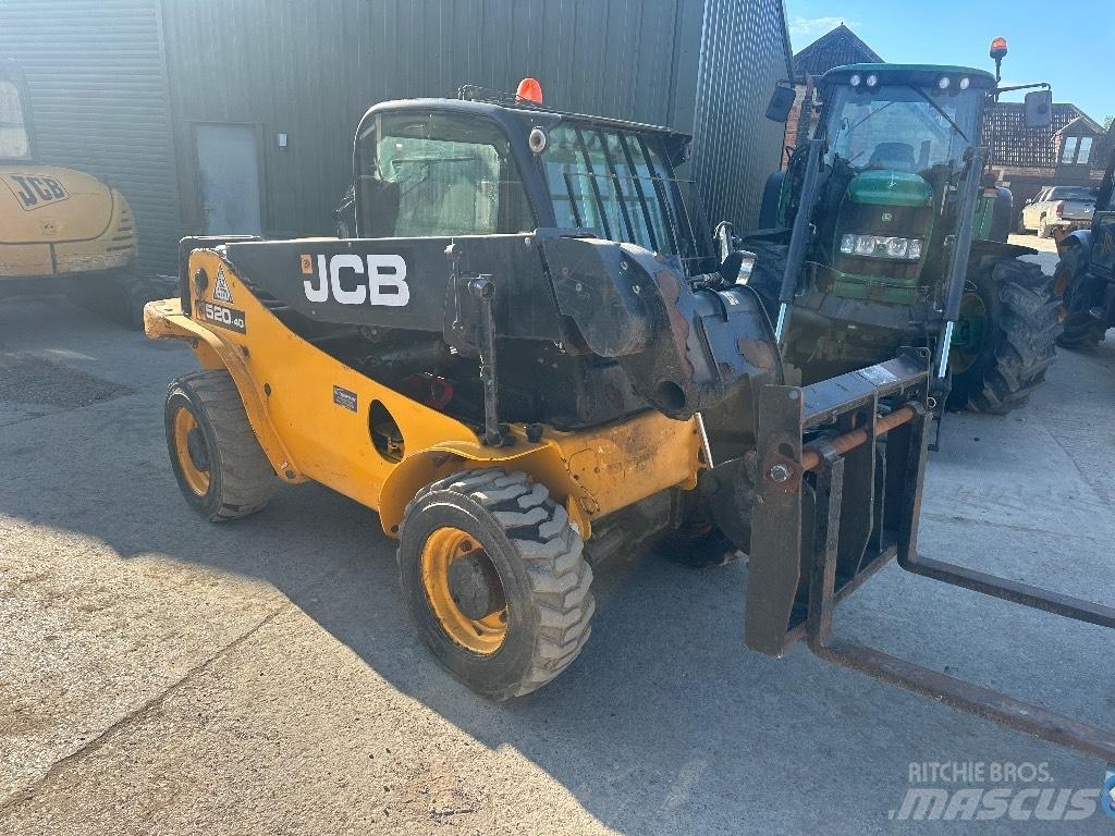 JCB 520-40 Telescopic Handlers