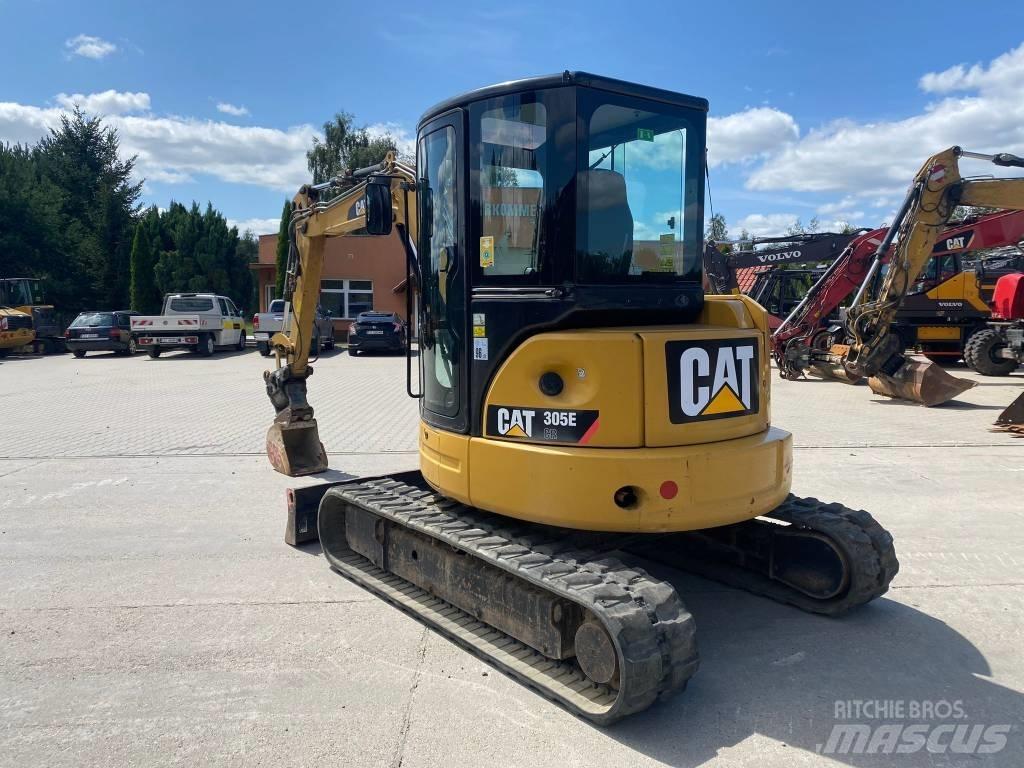 CAT 305 Mini Excavators <7t (Mini Diggers)