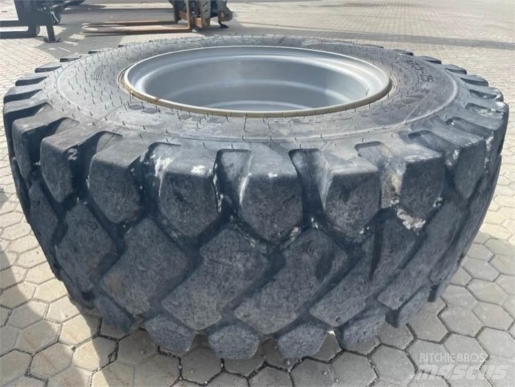 Øvrige ØVRIGE Tires, wheels and rims
