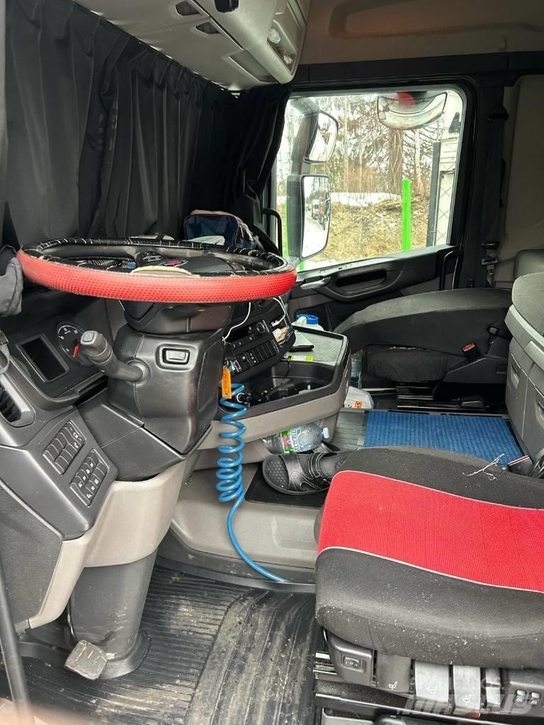 Scania R410 4x2 Conventional Trucks / Tractor Trucks
