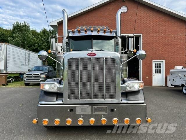 Peterbilt 389 Conventional Trucks / Tractor Trucks